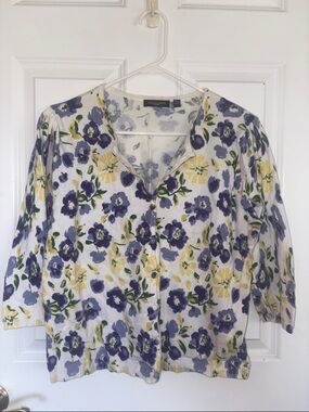 Notations White Floral Button-Front Top with Purple and Yellow Flowers